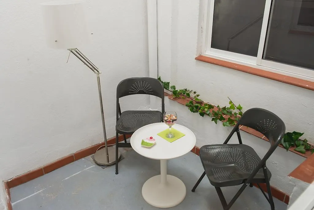 Ab Apartamentos Trinidad Malaga Apartment